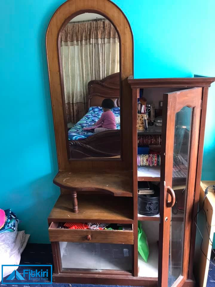 Dressing mirror table Find new and used Bed & Wardrobes for sale in